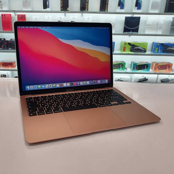 Покупайте Apple и получайте подарки!